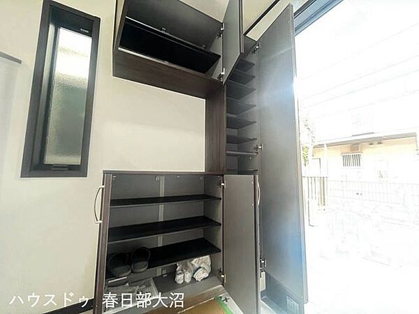 玄関を拡大表示