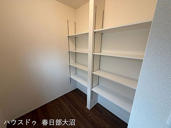 収納