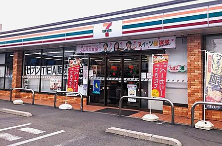 コンビニ 475m