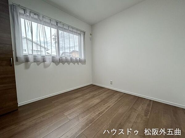 洋室を拡大表示