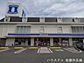 周辺：ローソン　松阪川井町店 690m