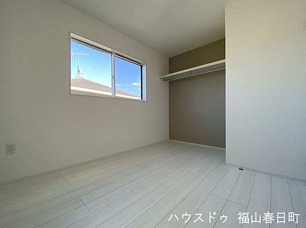 洋室を拡大表示