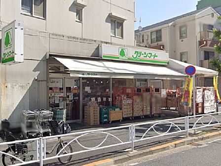 総菜コーナーが充実しています。