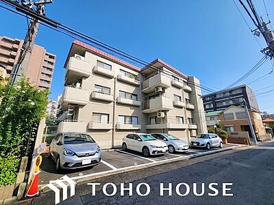 外観:流行に左右されず、将来にわたって価値が継続する「上質」な佇まい。(空の加工を生成AIで行っています。) 外観:流行に左右されず、将来にわたって価値が継続する「上質」な佇まい。(空の加工を生成AIで行っています。)