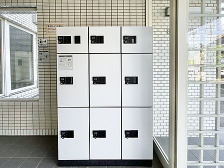 宅配ボックス