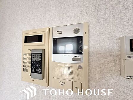 防犯対策にもなるモニター付インターホン設置。