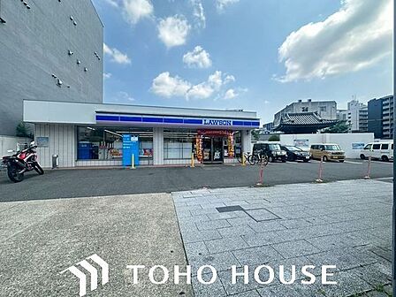 ローソン錦通東桜店 160m