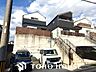 外観：爽やかな青空の下に贅沢なほどに降り注ぐ陽光、豊かな居住性。クオリティが見事に調和した住空間。