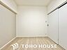 寝室：静かな環境でリラックスタイムをスタートさせてください。