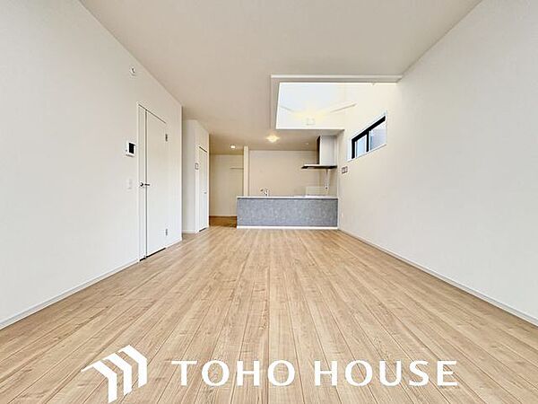 リビング/ダイニングを拡大表示