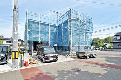 外観:JR仙山線「陸前落合駅」徒歩9分見通しが良く防犯性の高い角地!現地(2026年6月)撮影 外観:JR仙山線「陸前落合駅」徒歩9分見通しが良く防犯性の高い角地!現地(2026年6月)撮影