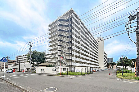 大型のWIC&ファミリークローゼットを完備!季節物の収納に困りません!現地(2026年7月)撮影