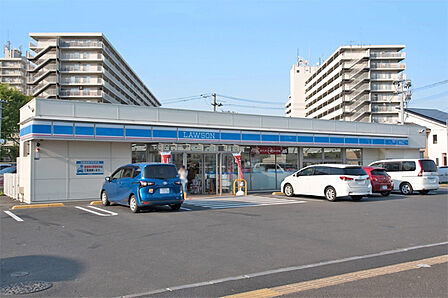 ローソン仙台あすと長町店 徒歩6分