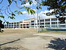 周辺：仙台市立愛子小学校　徒歩14分