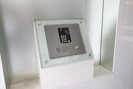 オートロック