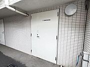 敷地内にゴミ置き場がございます。