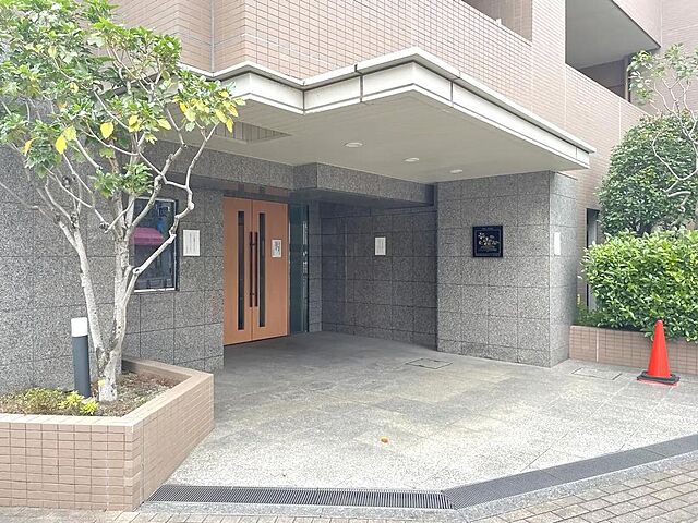 7 / 9
