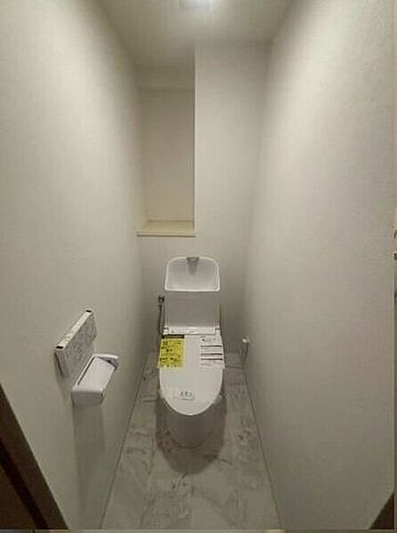 トイレを拡大表示