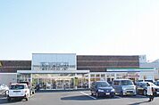 ファミリーマート（1720m）