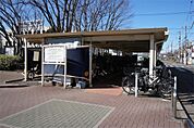 駅前駐輪場（330m）