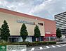 周辺：メディアメガ高崎 徒歩7分。 490m