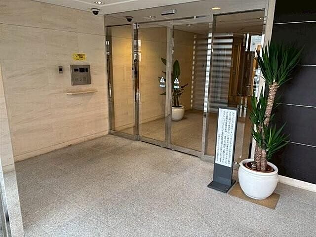 エントランス