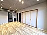 リビング/ダイニング：【リフォーム完成】クロス張替え、床CF重ね張り、ハウスクリーニング等行い綺麗にしました。明るくモダンな室内に生まれ変わりました♪
