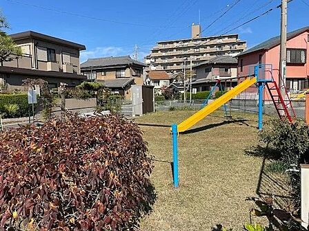 鰯江東ちびっ子広場 890m