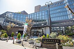 役所「大阪市中央区役所まで779m」