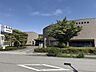 周辺：甲府市立図書館 6740m