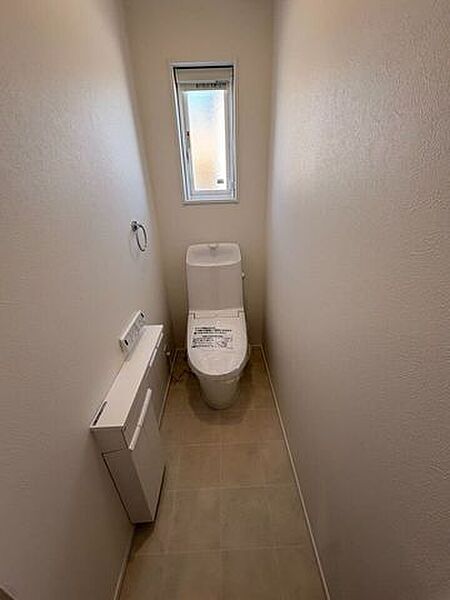 トイレを拡大表示