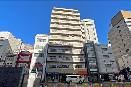 サンパークマンション千代田の外観(南西側から)
