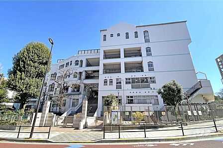 四谷第六小学校[公立]の外観