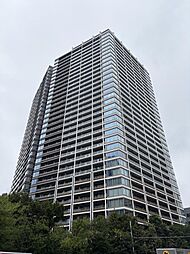 GLOBAL FRONT TOWER