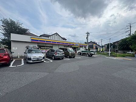 ミニストップ柏明原2丁目店 徒歩4分。 300m