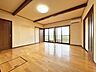 室内：「寛ぎの空間リビング」毎日過ごす場所だからこそ、飽きのこないデザインが大事。本当に欲しい「寛げる空間」を実感して頂けます。