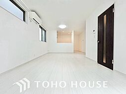 令和4年築 2路線利用可能 車庫付き戸建て