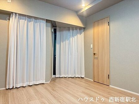 洋室