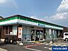 周辺：ファミリーマート 八幡美濃山店 440m