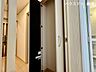 収納：洗面室入口付近に収納あり