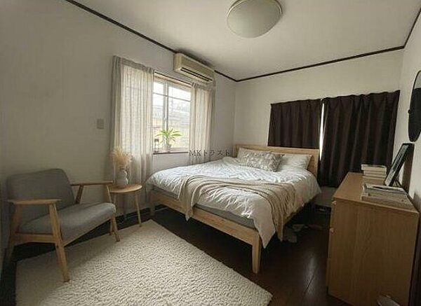 寝室を拡大表示