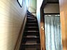 室内：階段は手摺がついております。
