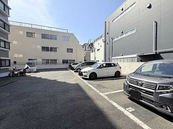 駐車場を拡大表示
