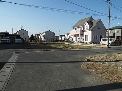 外観:東6m道路に面してます 外観:東6m道路に面してます