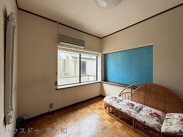 洋室を拡大表示