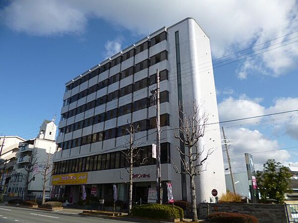 ファミティ２番館 ｜大阪府羽曳野市誉田３丁目(賃貸マンション1LDK・4階・38.50㎡)の写真 その2