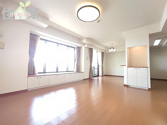 フローリング張...