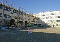 [周辺] 中野区立江古田小学校 徒歩9分。 720m