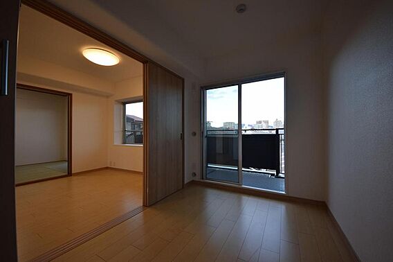 リビング/ダイ...