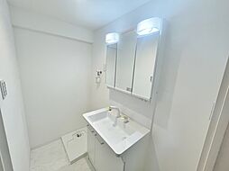 [洗面] ～洗面化粧台～「TOTO　VシリーズW750　三面鏡、エコシングルシャワー水栓付」